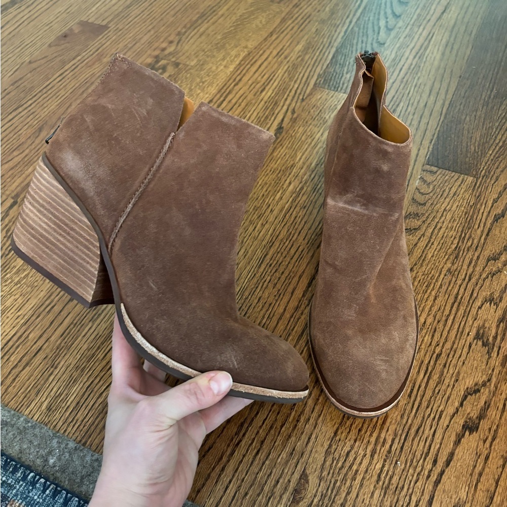 Kork Ease | Chandra‎ Suede Ankle Bootie Boots Sz 9.5 Brown